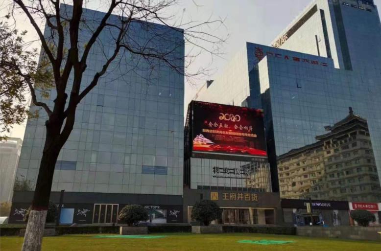 LED发光字形象招牌制作可起到什么作用？